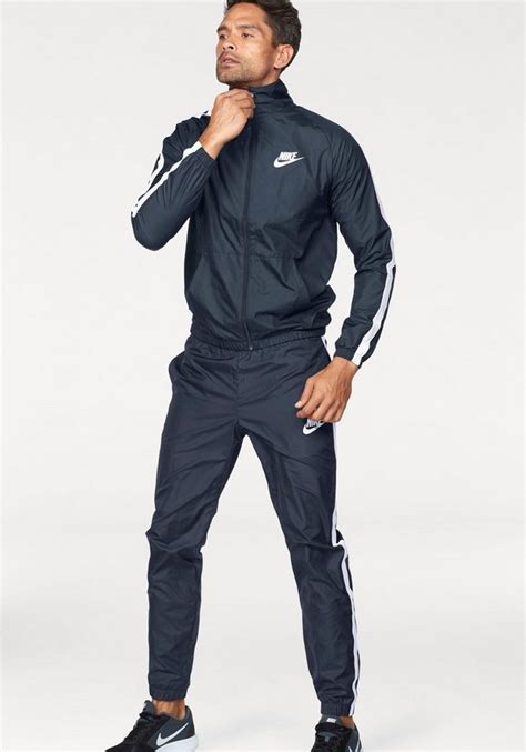 nike sportanzug weiß|Nike Trainingsanzüge für Herren online kaufen .